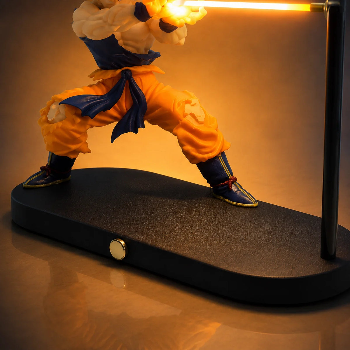 Goku Super Saiyan Kamehameha LED Light-Up Figure – 16 cm Glowing Energy Beam Display | Dragon Ball Z Desk Lamp Collectible